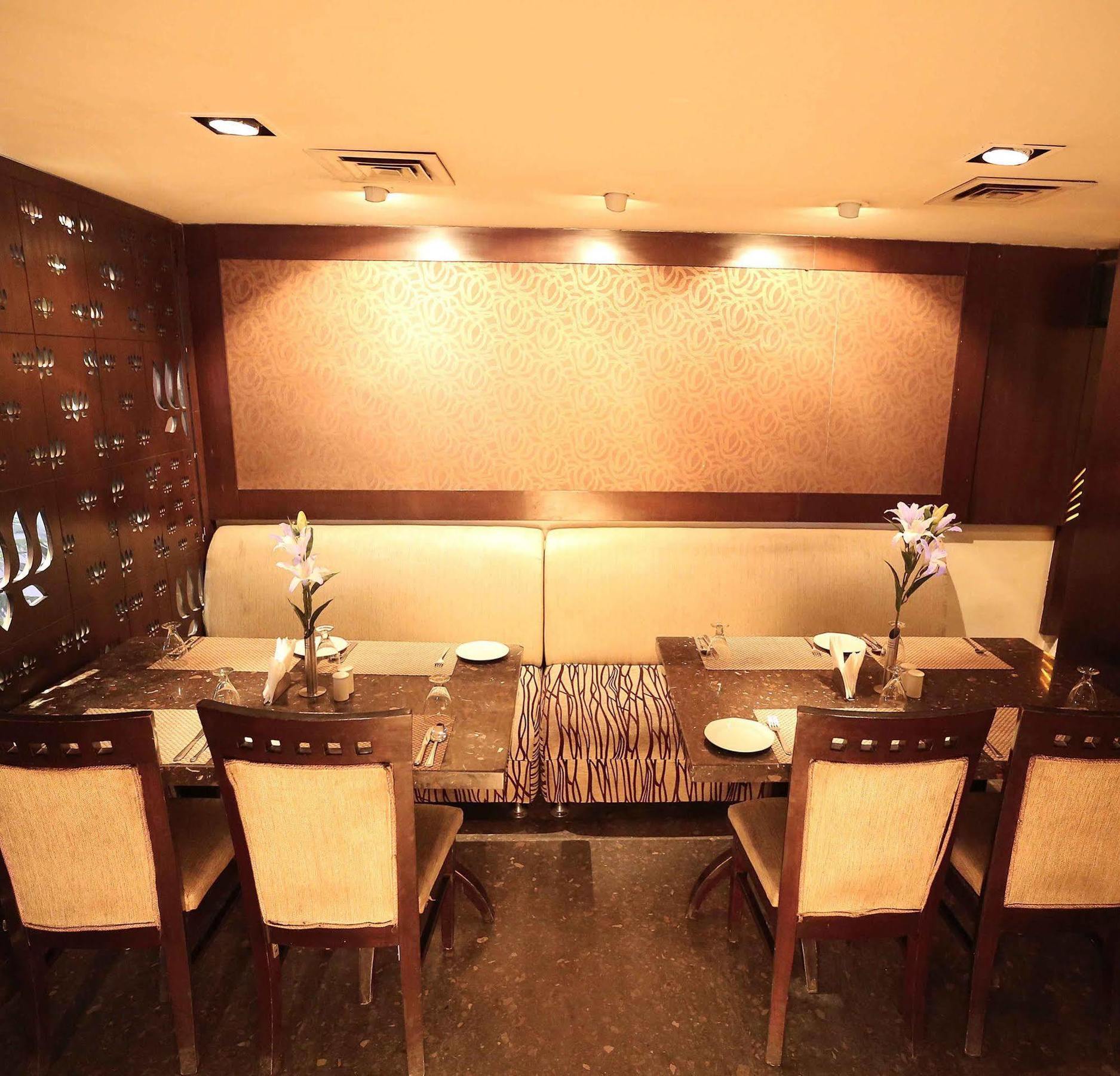 Hotel Shanti Palace West Patel Nagar New Delhi Exterior photo