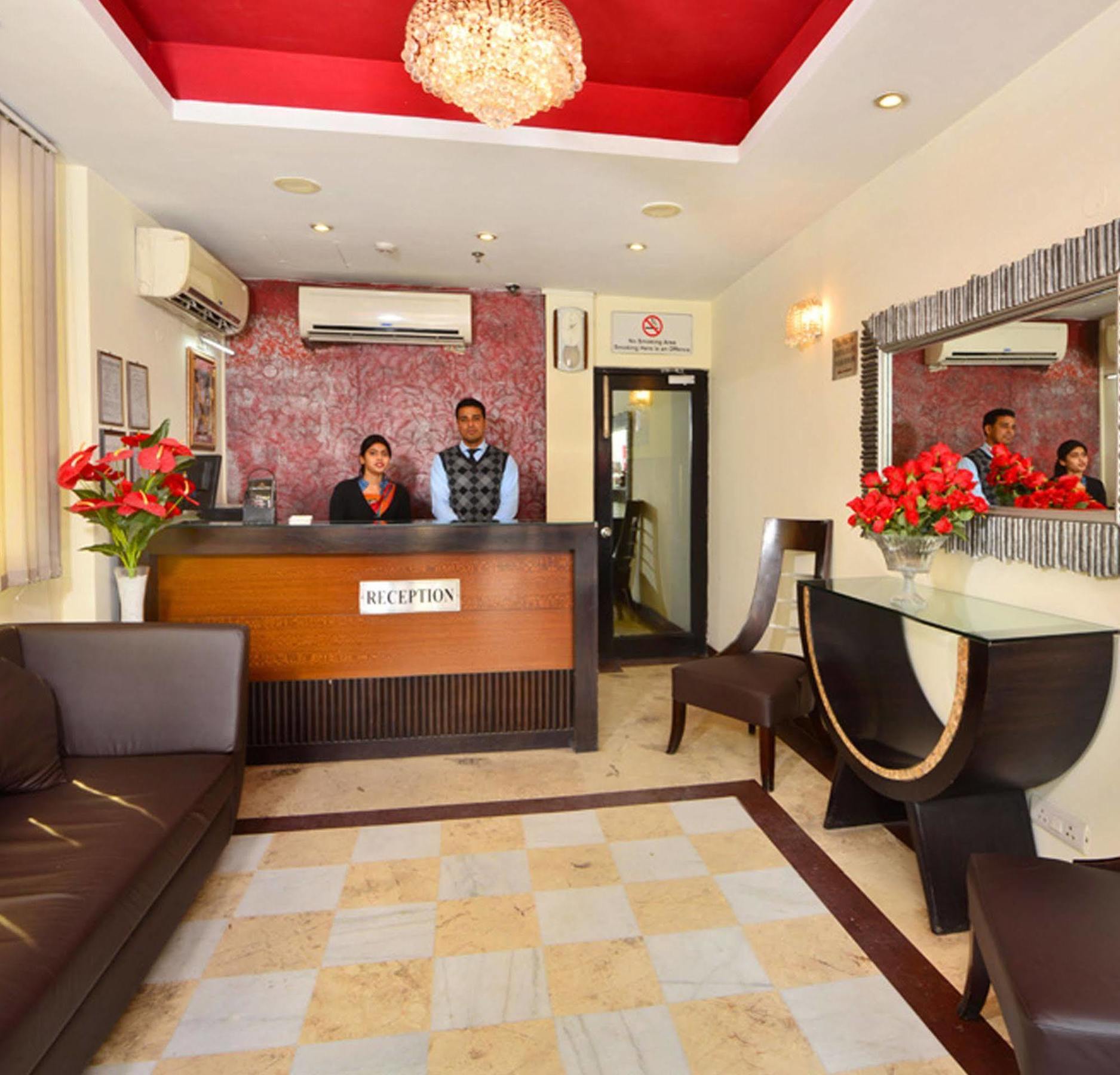 Hotel Shanti Palace West Patel Nagar New Delhi Exterior photo